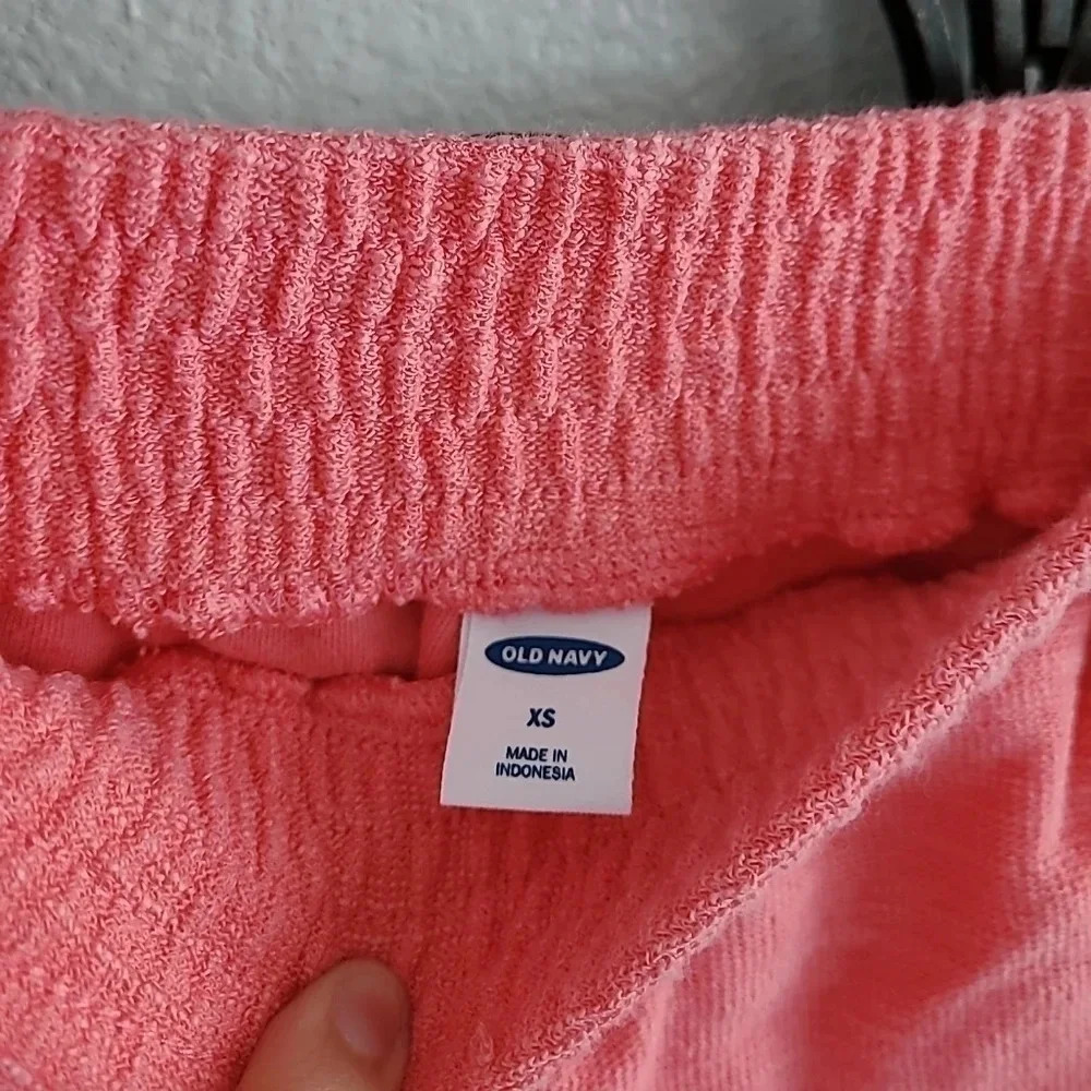 Old Navy Terry Soft Lightweight Short - Picture 5 of 9